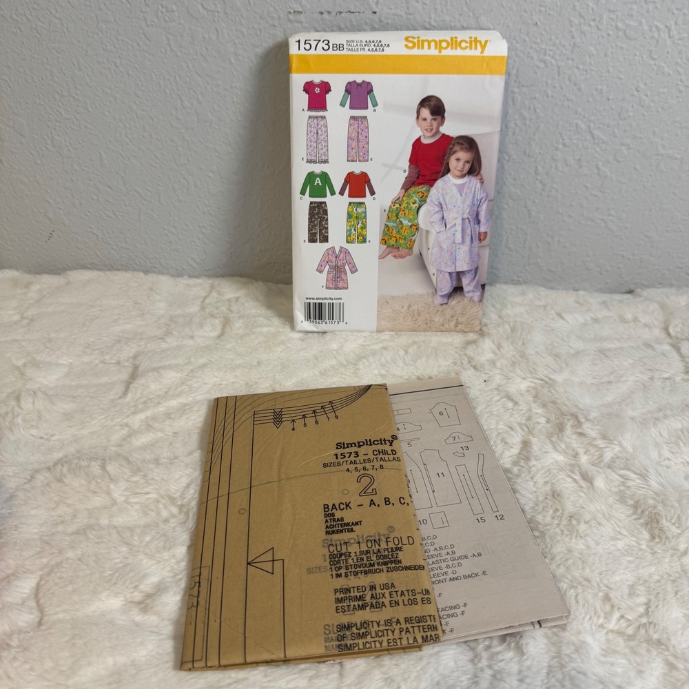 Simplicity 1573 BB Kids Sewing Pattern Robe Pants Knit Tops Size 4-8 Uncut - Picture 4 of 4
